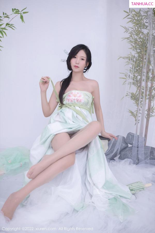 陈若依 抖娘利世 [XiuRen]高清写真图 2022.07.27 No.5345 利世第25张图片